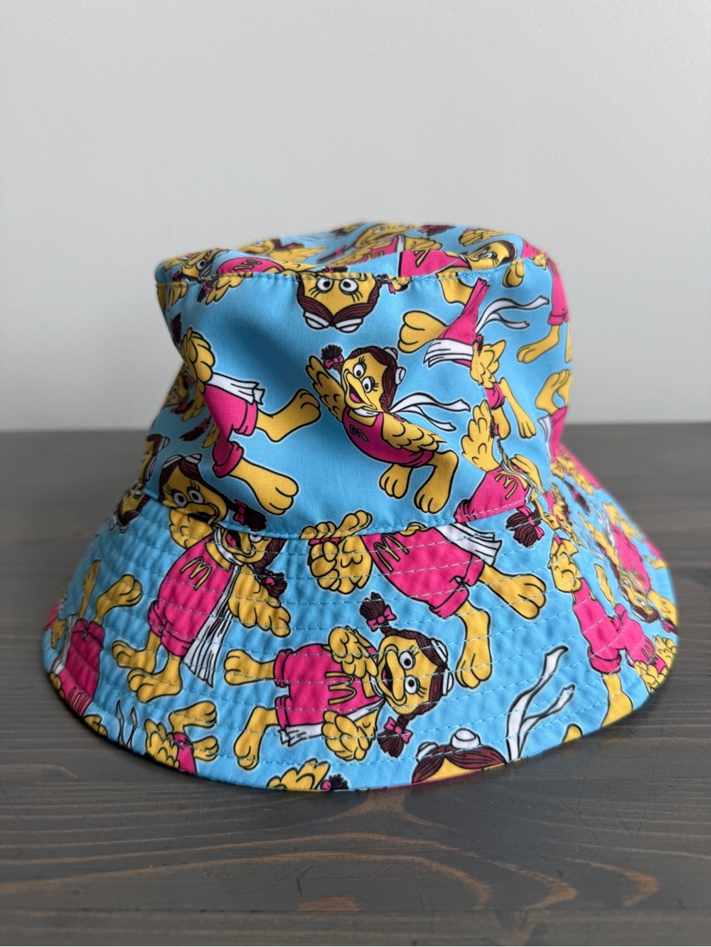 Birdie the Early Bird bucket hat
Adult size